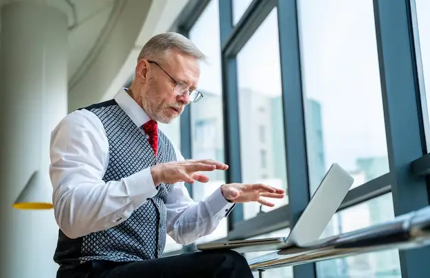 Empreender com Inteligência Artificial após os 50